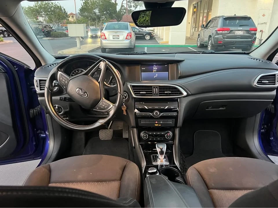 2017 Infiniti QX30 - Image 13 of 20