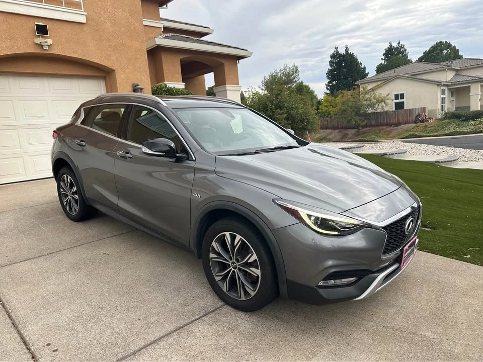 2017 Infiniti QX30 - Image 9 of 10