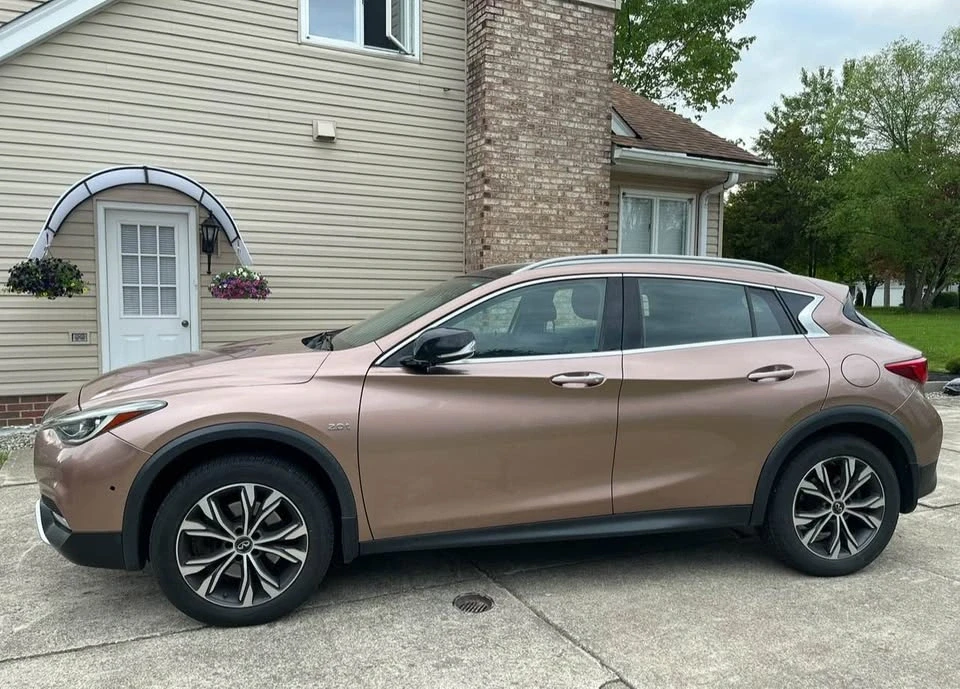 2017 Infiniti QX30 - Image 2 of 6