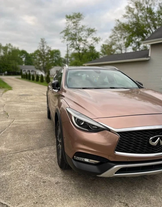 2017 Infiniti QX30 - Image 3 of 6