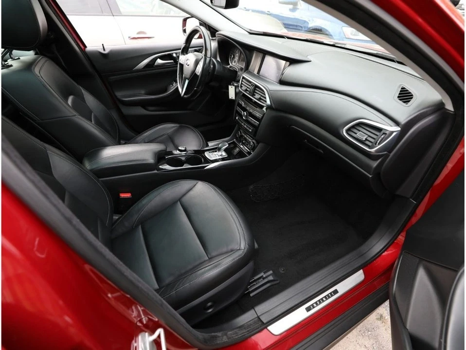 2017 Infiniti QX30 - Image 11 of 17