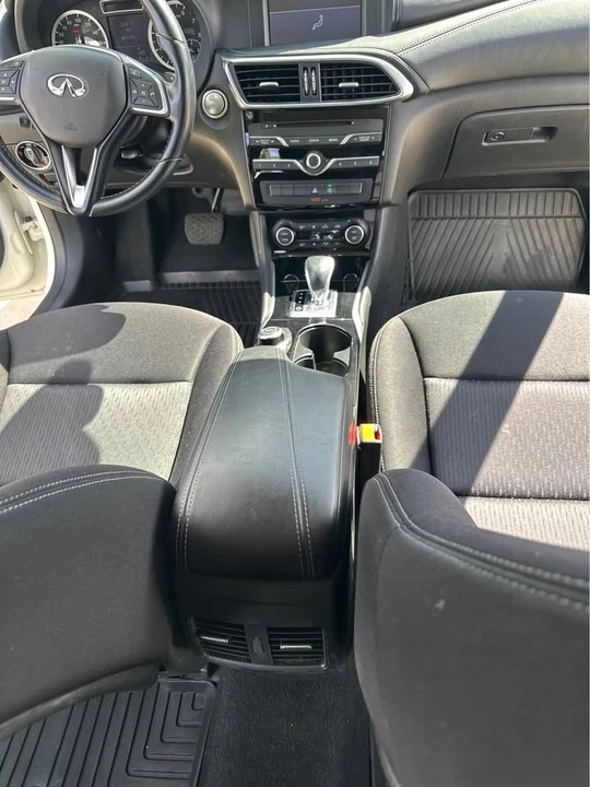 2017 Infiniti QX30 - Image 9 of 11