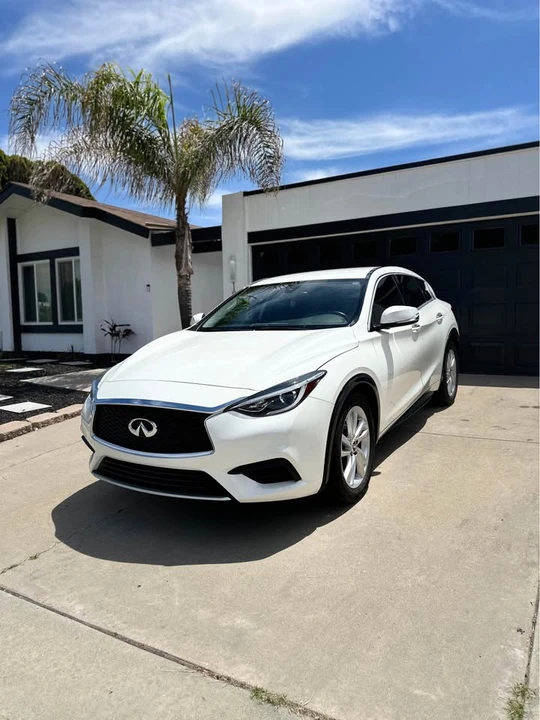 2017 Infiniti QX30 - Image 3 of 11