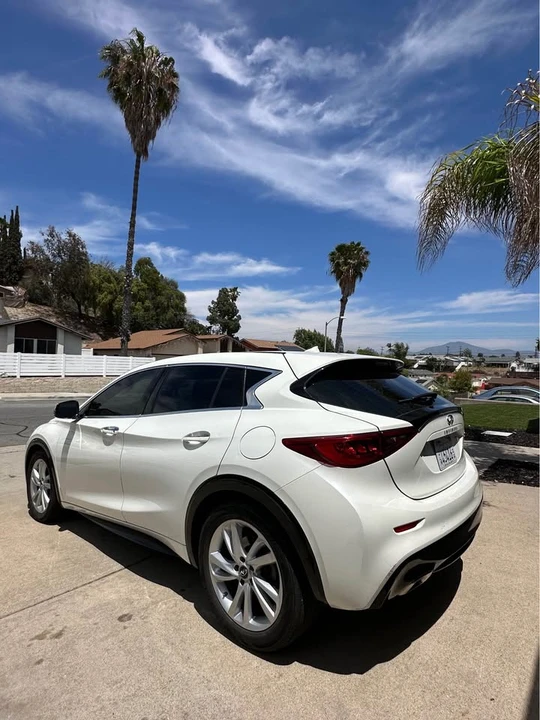 2017 Infiniti QX30 - Image 4 of 11