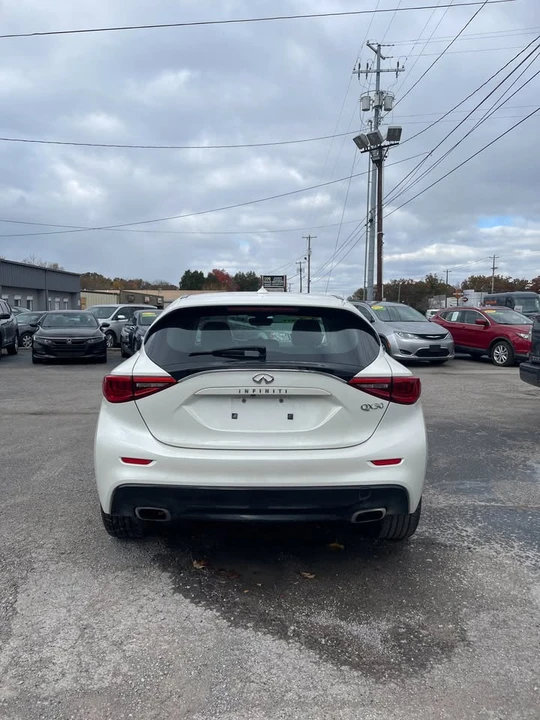2017 Infiniti QX30 - Image 6 of 15