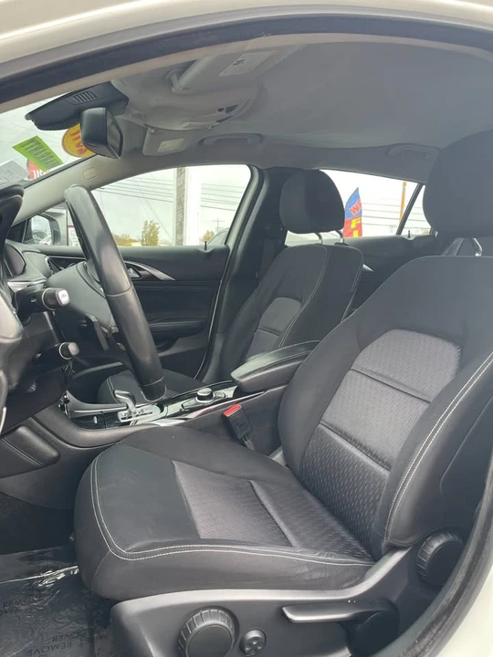 2017 Infiniti QX30 - Image 12 of 15