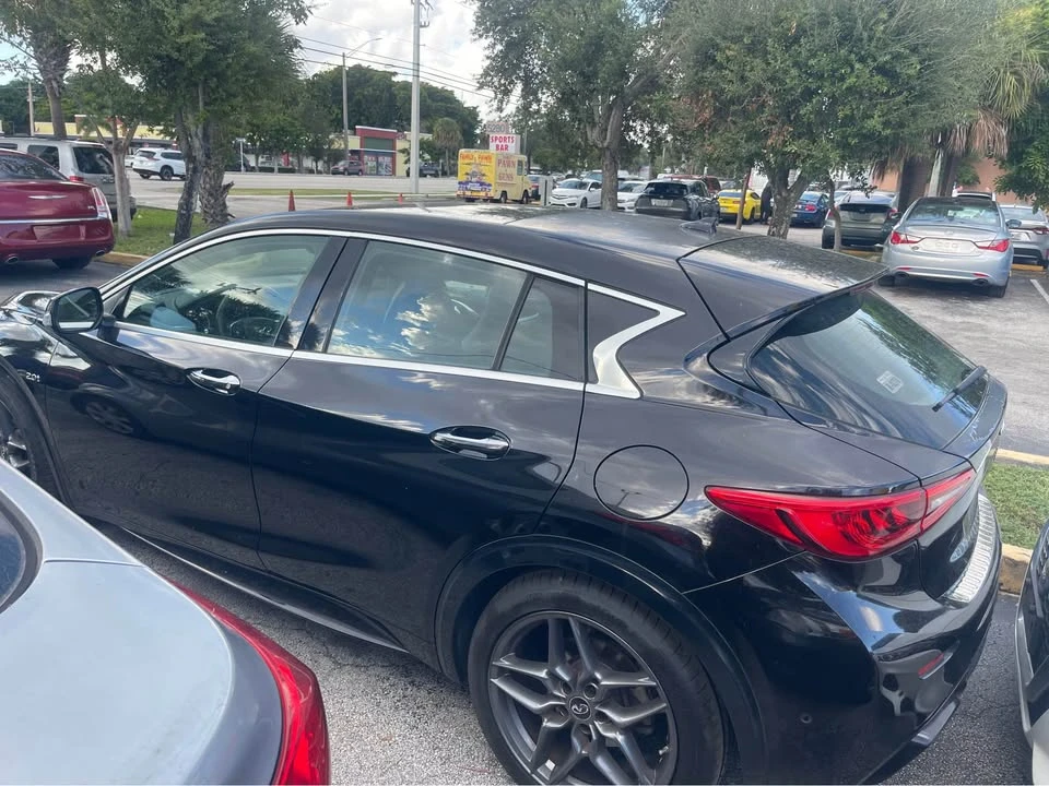 2017 Infiniti QX30 - Image 9 of 9