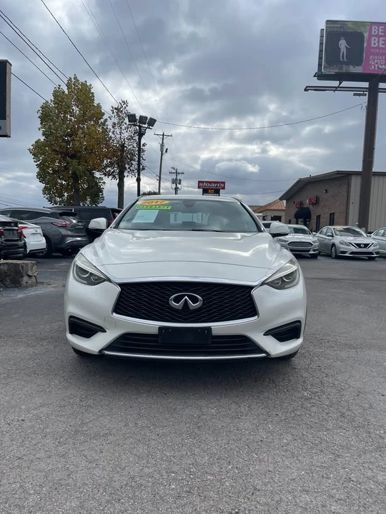2017 Infiniti QX30 - Image 2 of 15