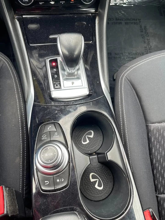 2017 Infiniti QX30 - Image 11 of 15