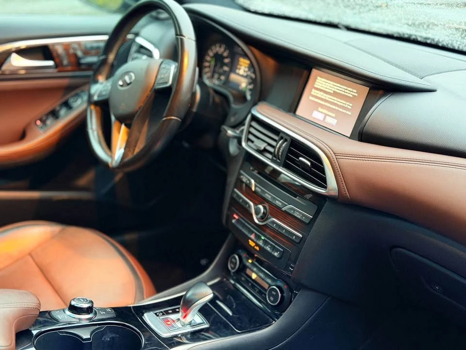 2017 Infiniti QX30 - Image 11 of 12