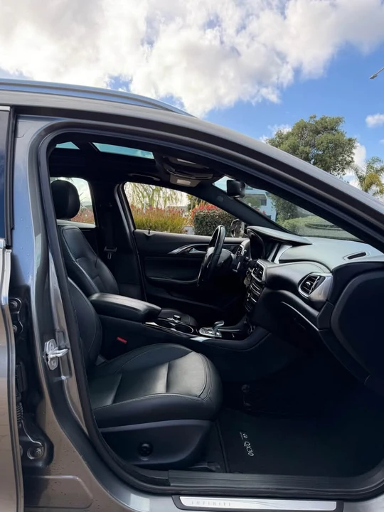 2017 Infiniti QX30 - Image 11 of 20