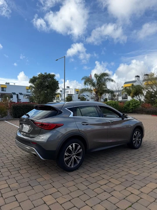 2017 Infiniti QX30 - Image 5 of 20