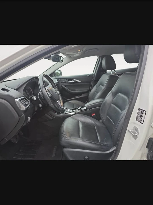 2017 Infiniti QX30 - Image 7 of 19