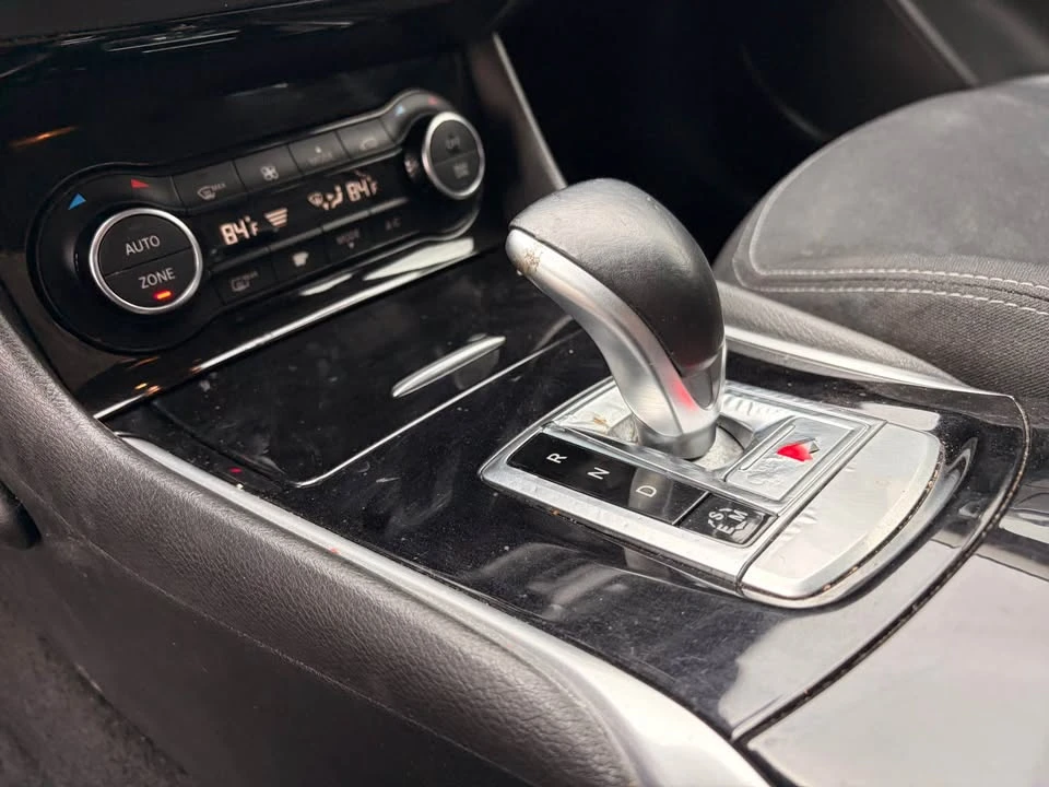 2017 Infiniti QX30 - Image 9 of 9