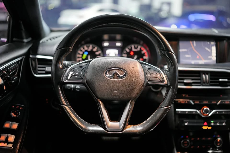 2017 Infiniti QX30 - Image 16 of 20