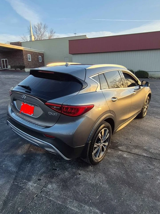 2017 Infiniti QX30 - Image 7 of 12
