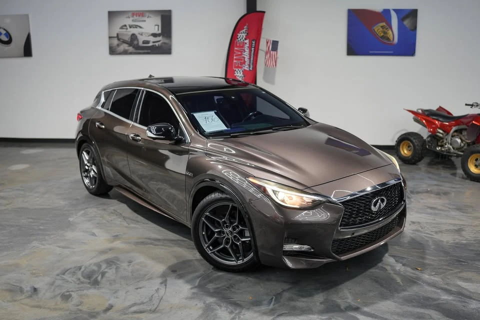 2017 Infiniti QX30 - Image 2 of 20