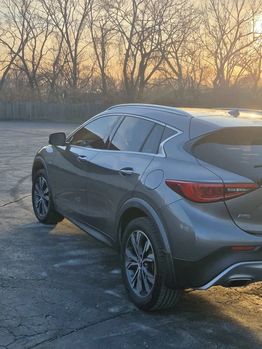 2017 Infiniti QX30 - Image 8 of 12