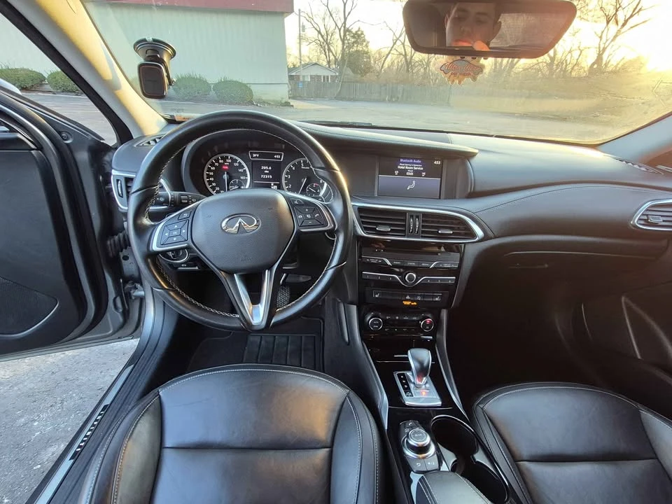 2017 Infiniti QX30 - Image 10 of 12