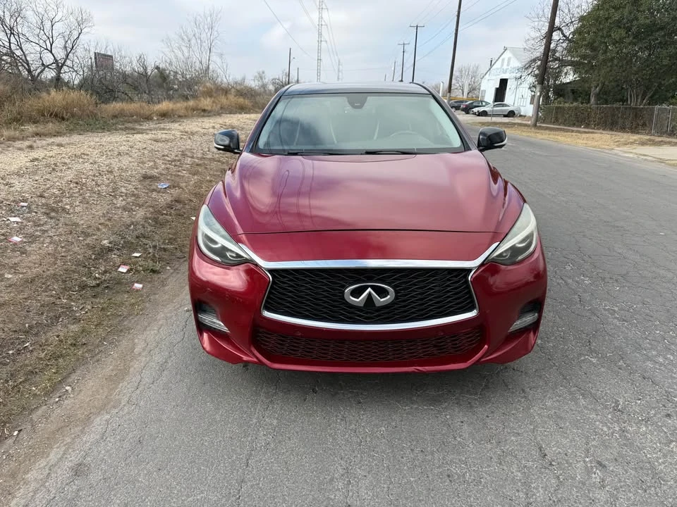 2017 Infiniti QX30 - Image 2 of 11