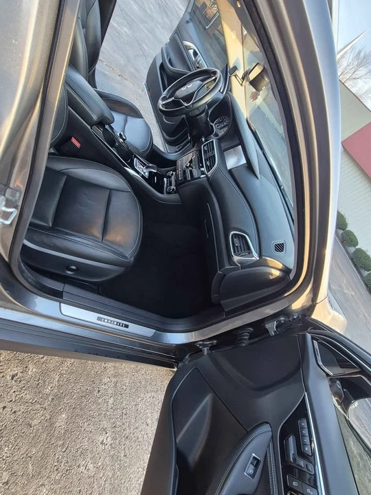 2017 Infiniti QX30 - Image 4 of 12