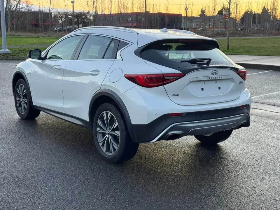 2017 Infiniti QX30 - Image 3 of 13