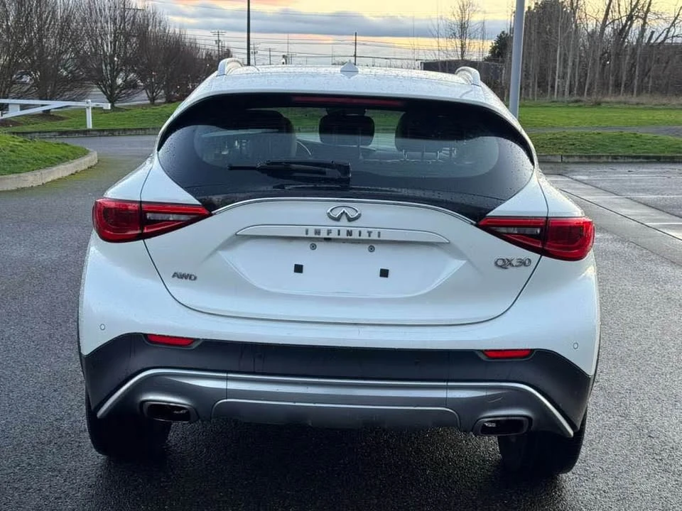 2017 Infiniti QX30 - Image 4 of 13