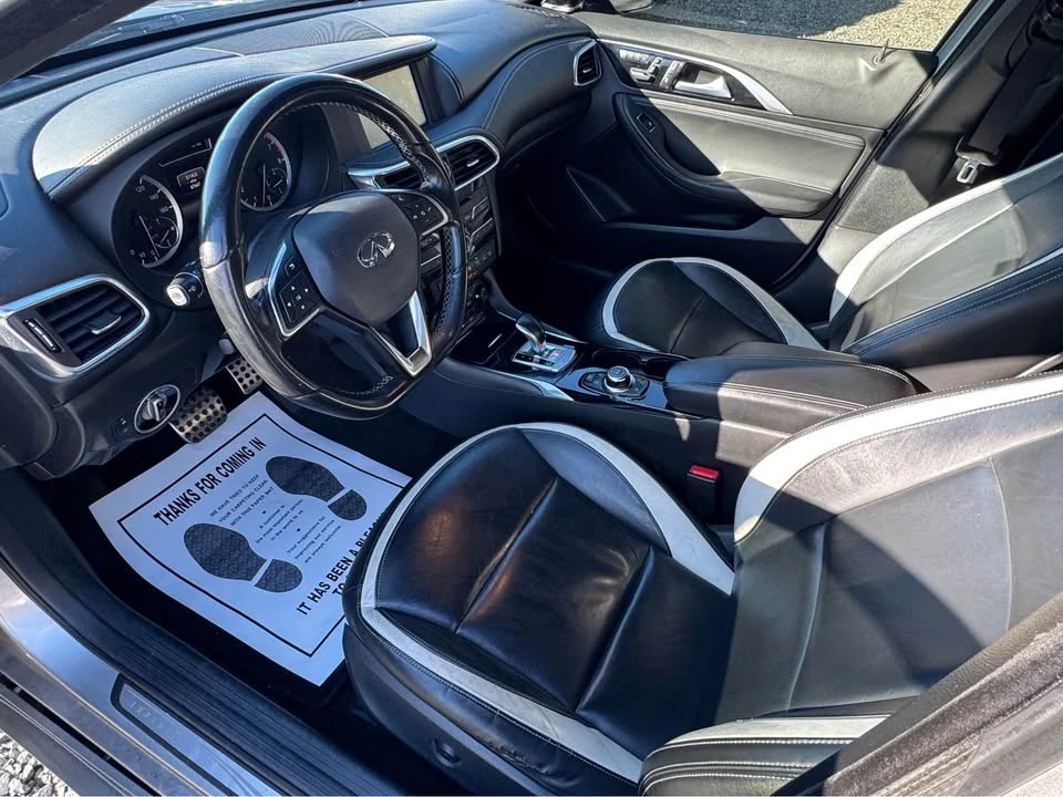 2017 Infiniti QX30 - Image 8 of 18