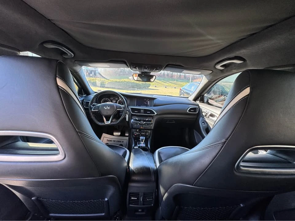 2017 Infiniti QX30 - Image 12 of 18