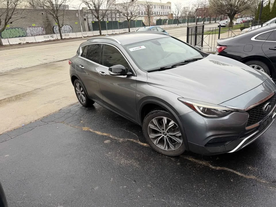 2017 Infiniti QX30 - Image 4 of 5