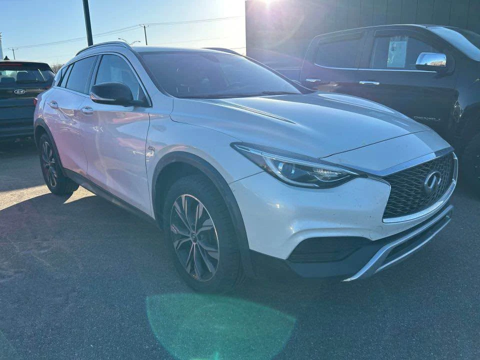 2017 Infiniti QX30 - Image 3 of 5