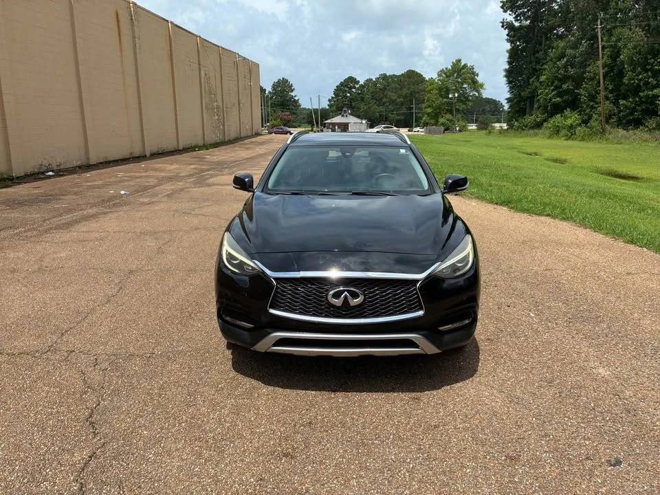 2017 Infiniti QX30 - Image 3 of 7