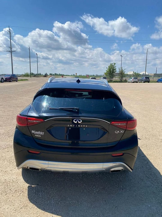 2017 Infiniti QX30 - Image 8 of 19
