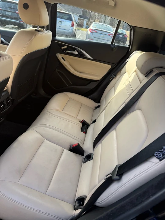 2017 Infiniti QX30 - Image 11 of 14