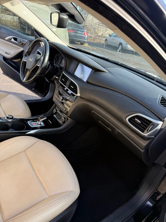 2017 Infiniti QX30 - Image 14 of 14