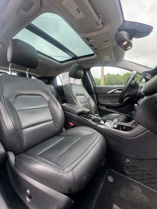 2017 Infiniti QX30 - Image 13 of 15