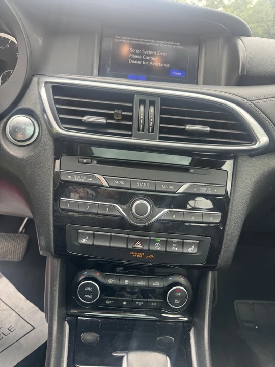 2017 Infiniti QX30 - Image 10 of 15