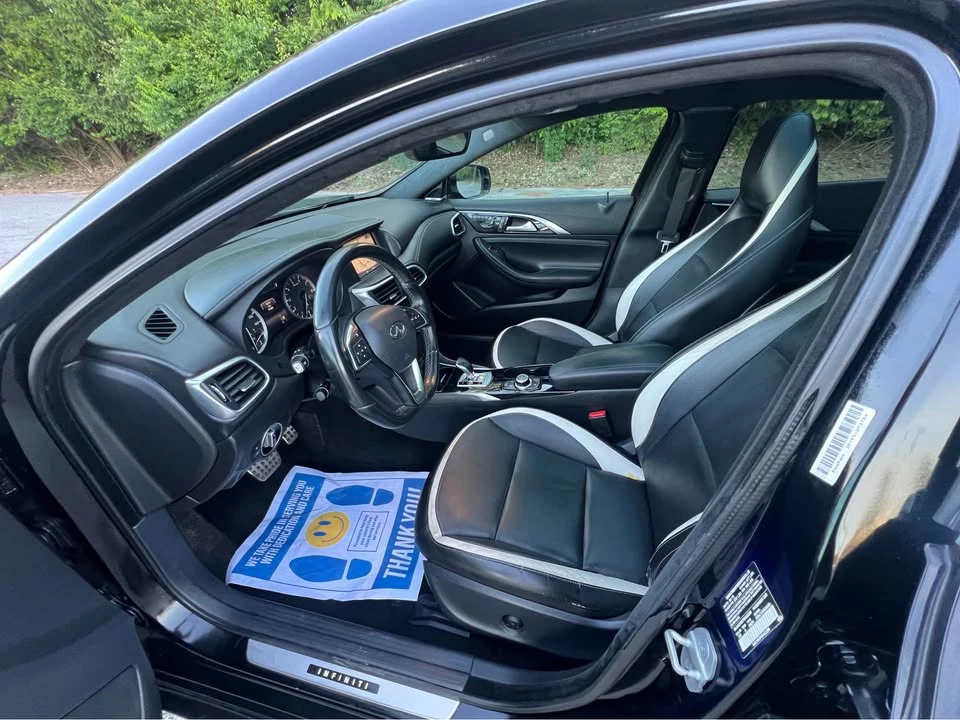 2017 Infiniti QX30 - Image 10 of 11