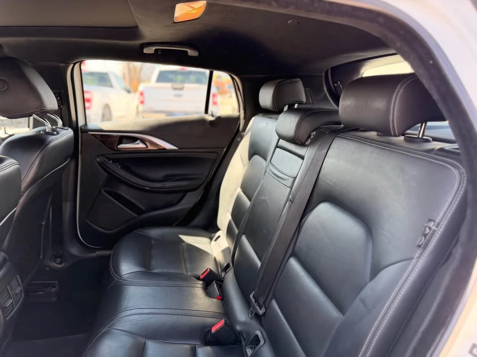 2017 Infiniti QX30 - Image 11 of 12