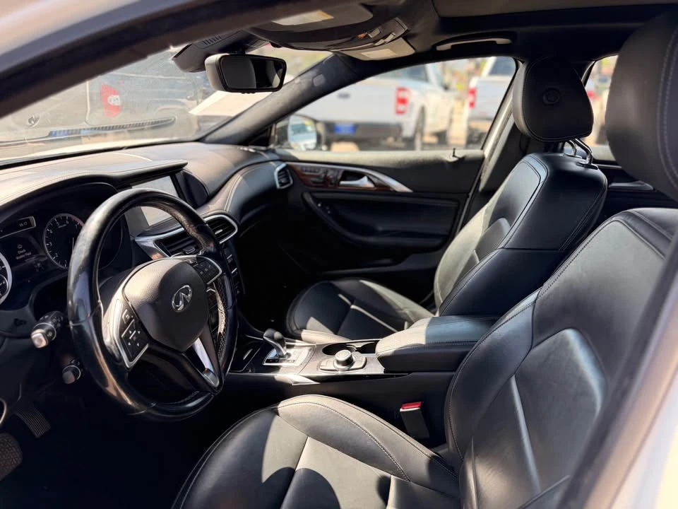 2017 Infiniti QX30 - Image 12 of 12