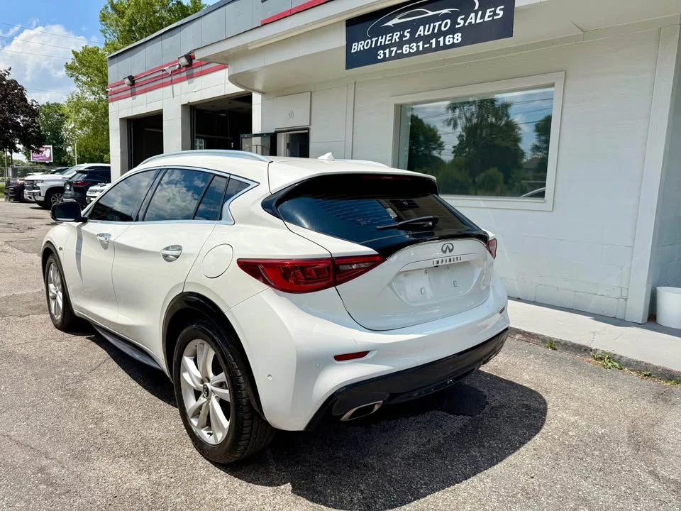 2017 Infiniti QX30 - Image 3 of 21