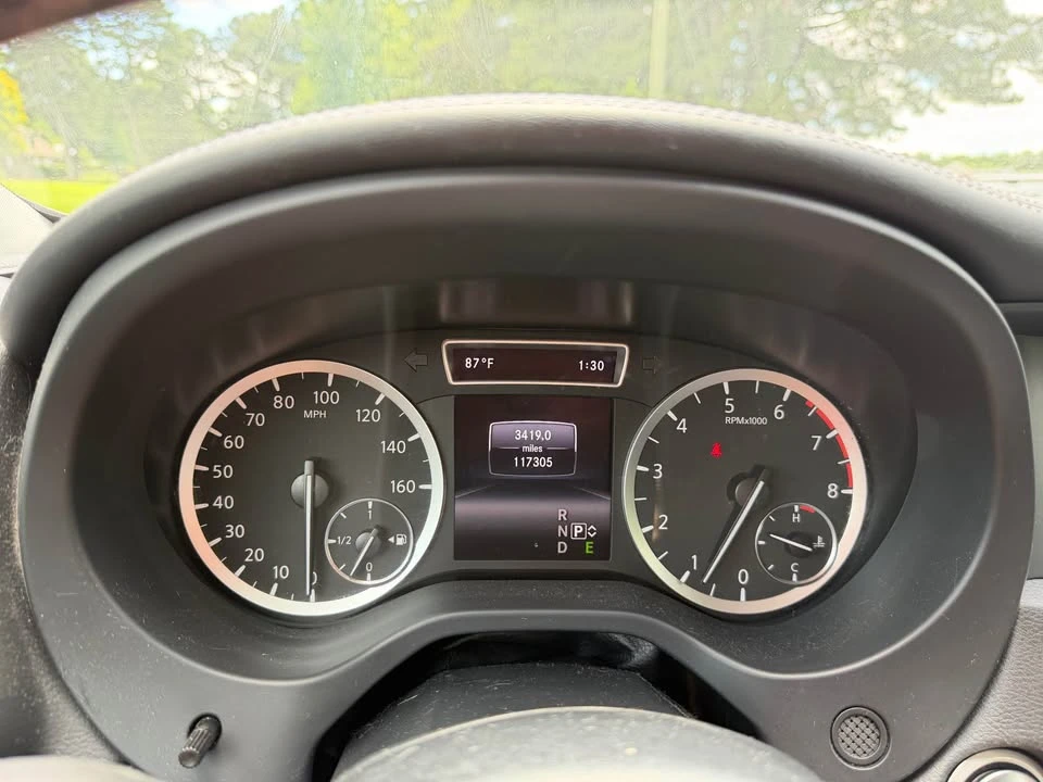 2017 Infiniti QX30 - Image 18 of 19
