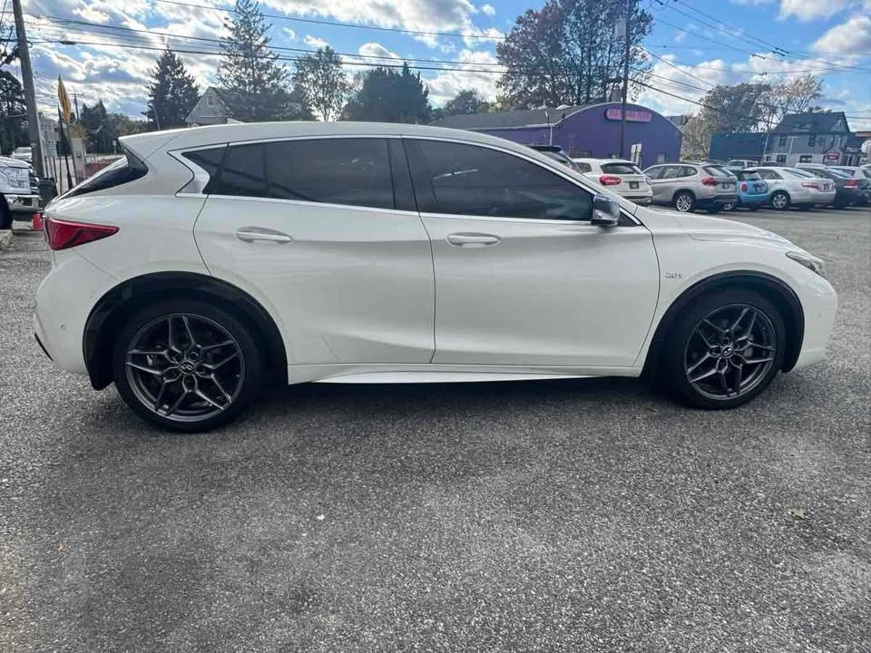 2017 Infiniti QX30 - Image 7 of 20