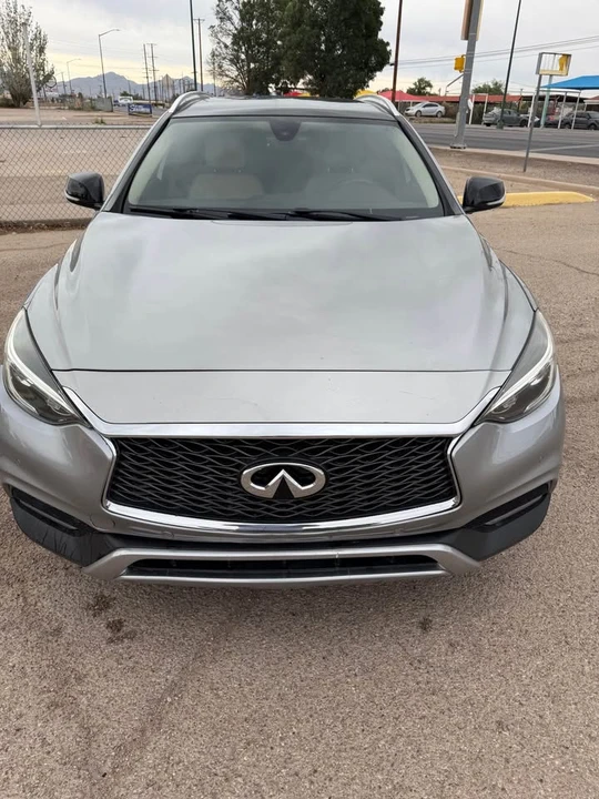 2017 Infiniti QX30 - Image 2 of 14