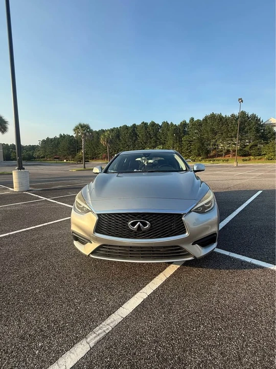 2017 Infiniti QX30 - Image 2 of 11