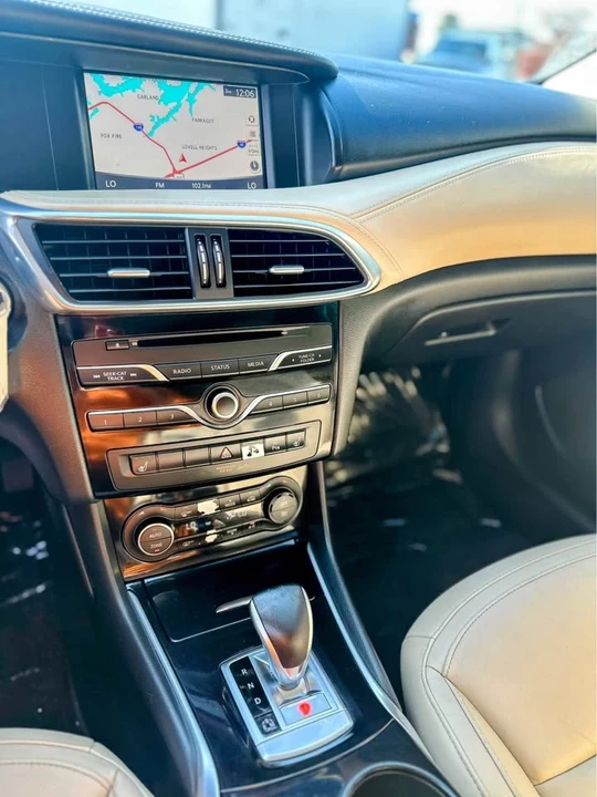 2017 Infiniti QX30 - Image 9 of 13
