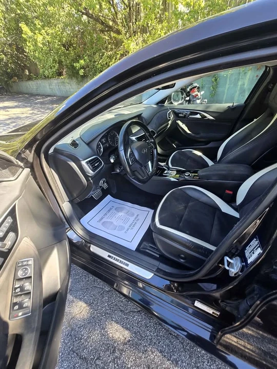 2017 Infiniti QX30 - Image 17 of 19