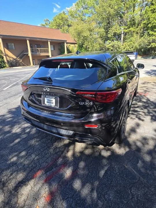 2017 Infiniti QX30 - Image 8 of 19