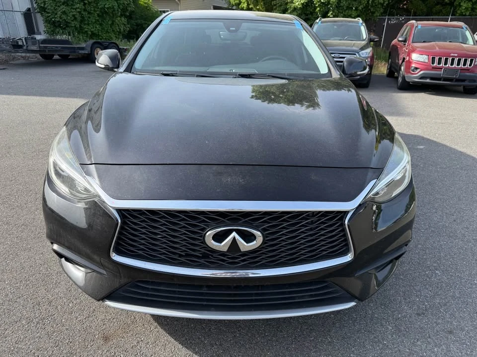 2017 Infiniti QX30 - Image 2 of 15