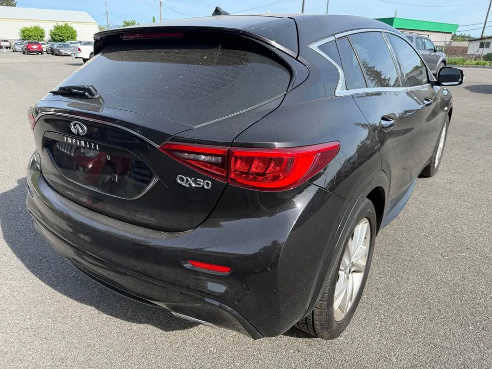 2017 Infiniti QX30 - Image 4 of 15